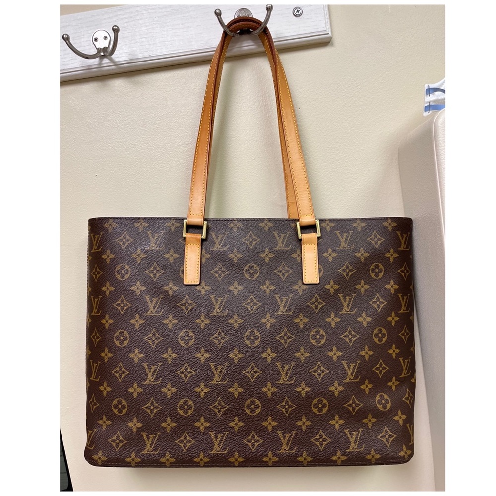 Louis Vuitton Luco Tote